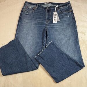 Daze Denim High Rise Straight Leg Classic Denim Jeans Stretch 16W NWT